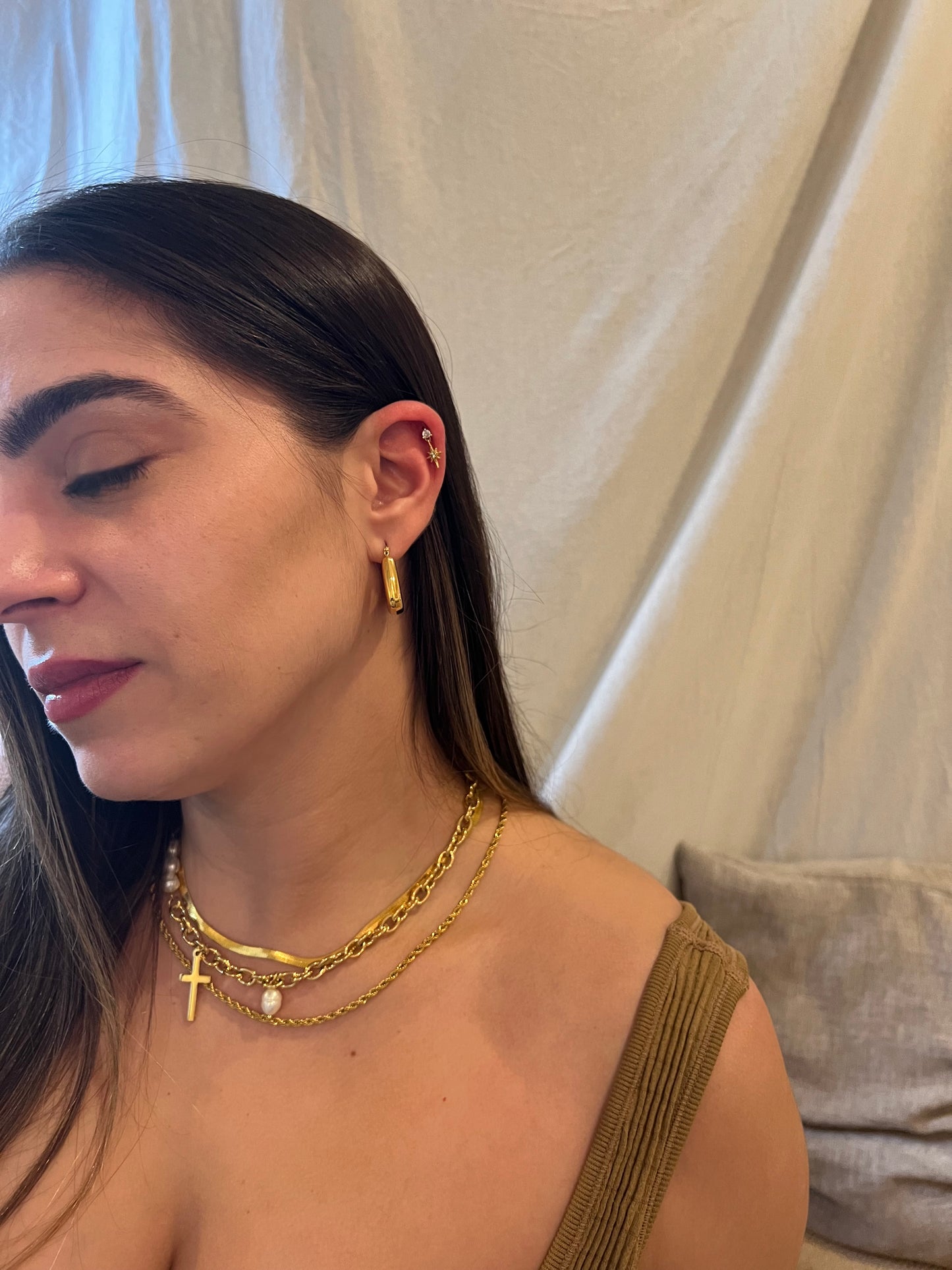 Twisted chain