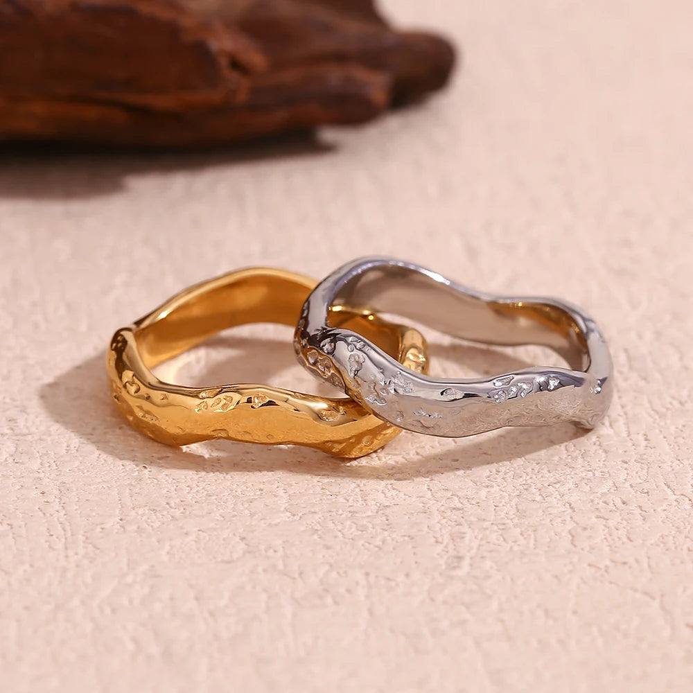 Wave Plain Ring