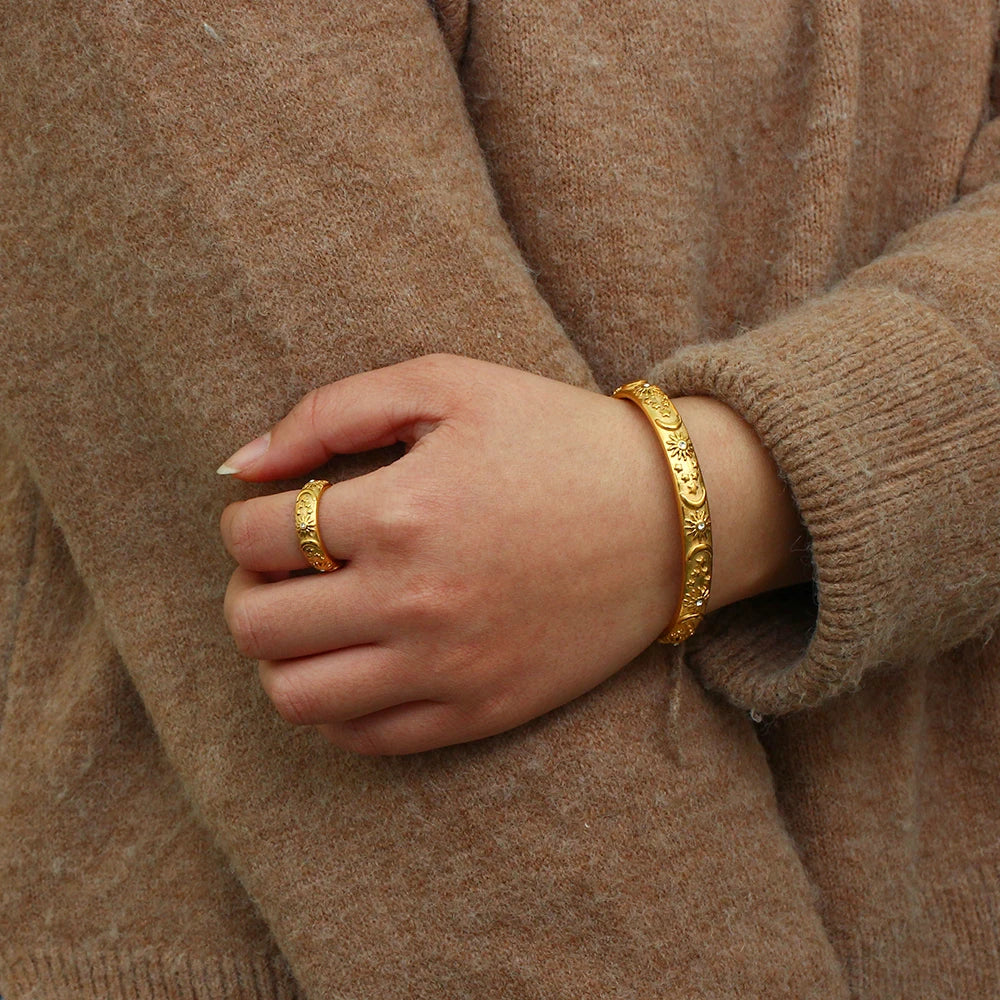 LunaSol Bangle