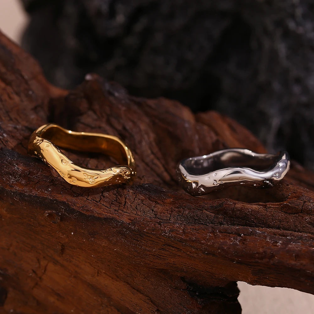 Wave Plain Ring